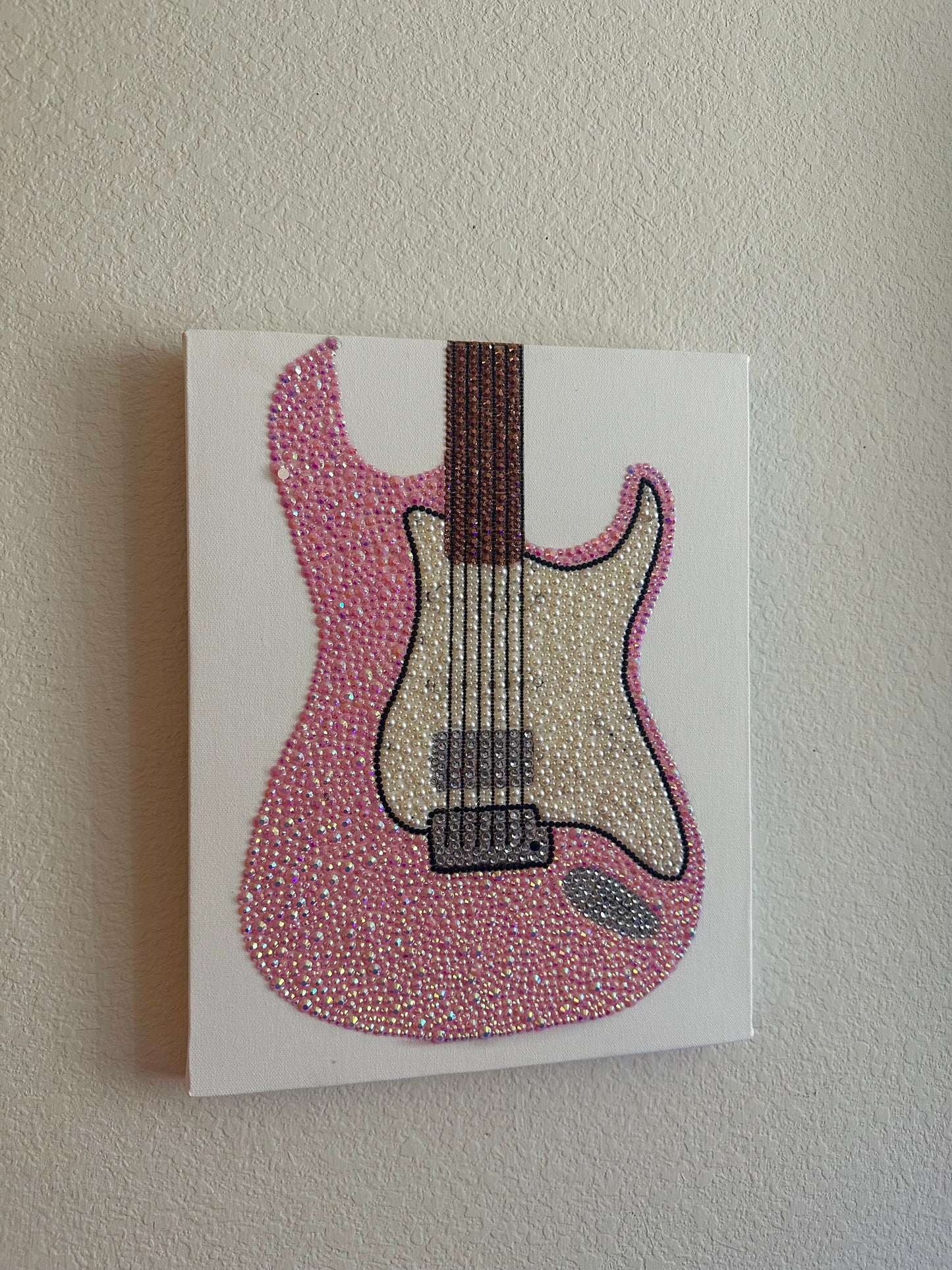 Pink guitar PRE DONE