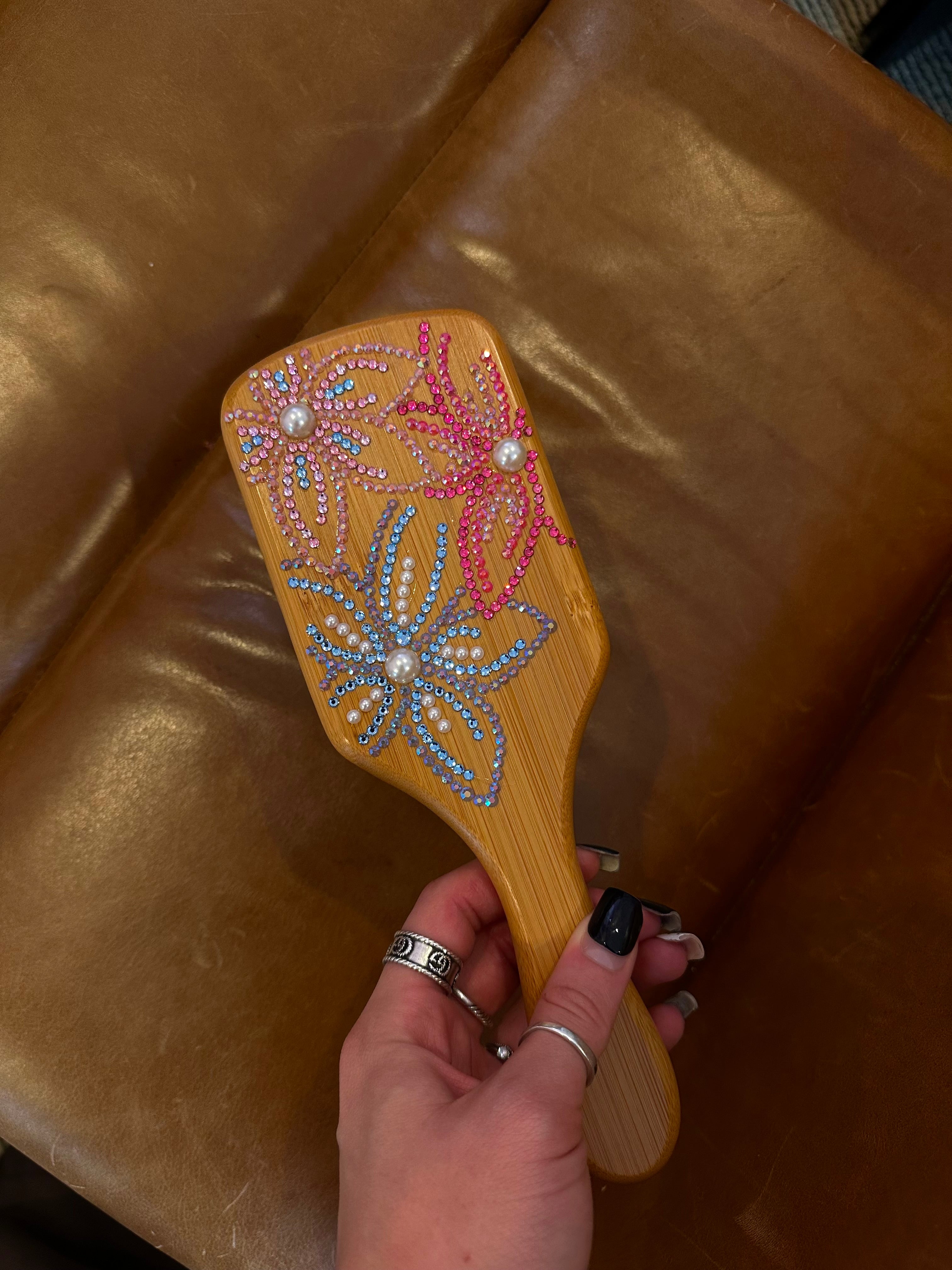 LIMITED EDITION Hairbrush kit (multicolor pack)