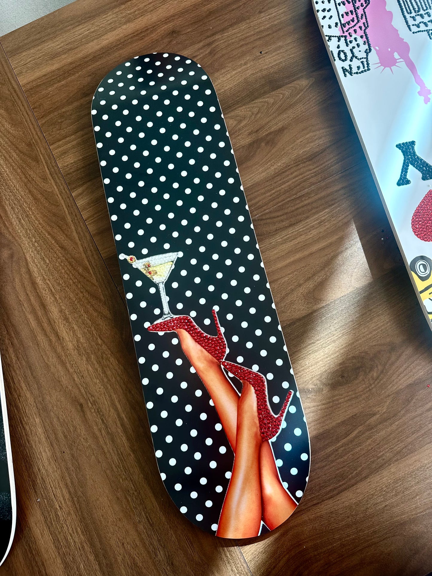 Heel martini skateboard ❤️KIT❤️ X collab with cloud studio boards