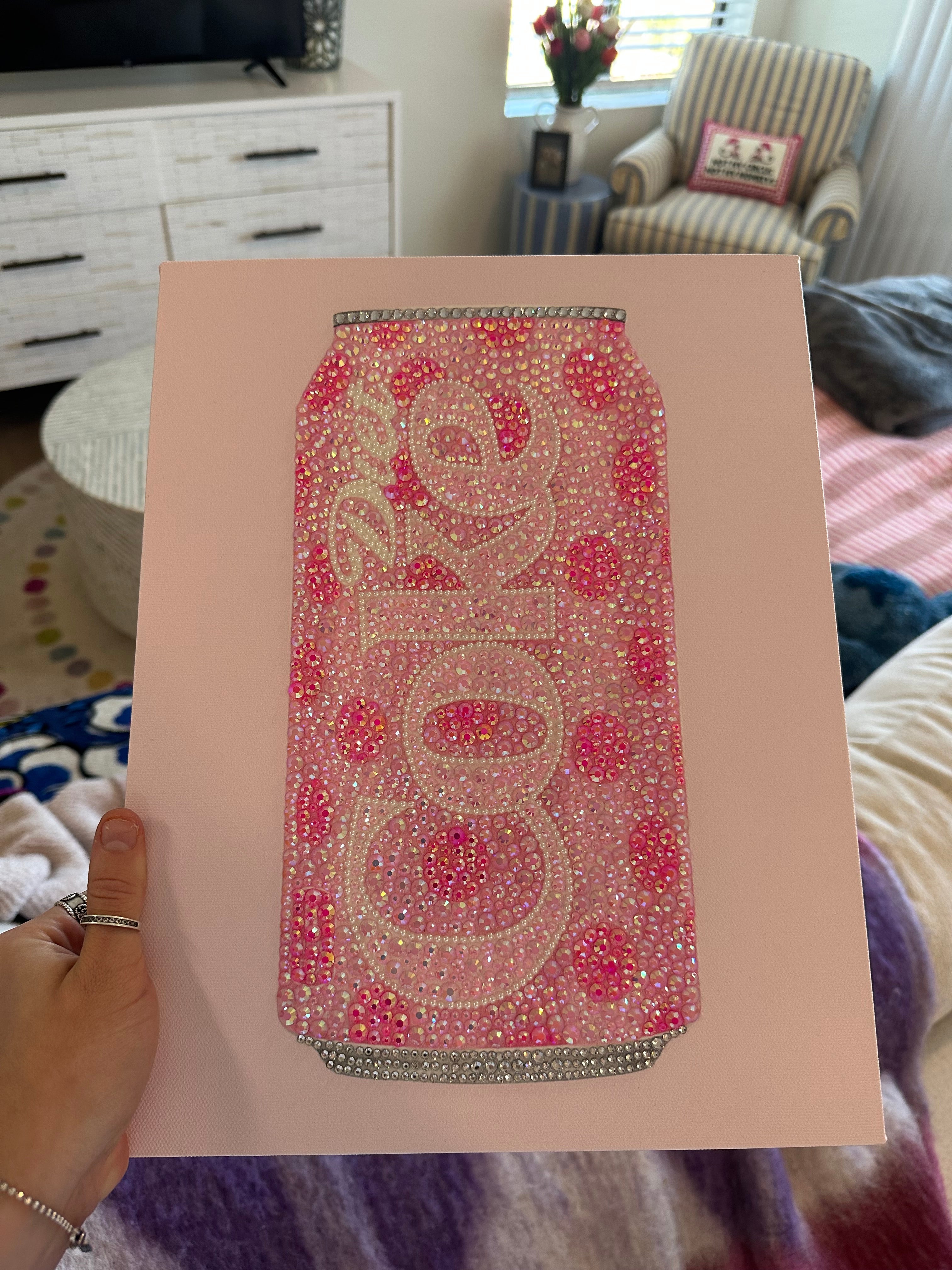 Polka dot pink Diet Coke kit