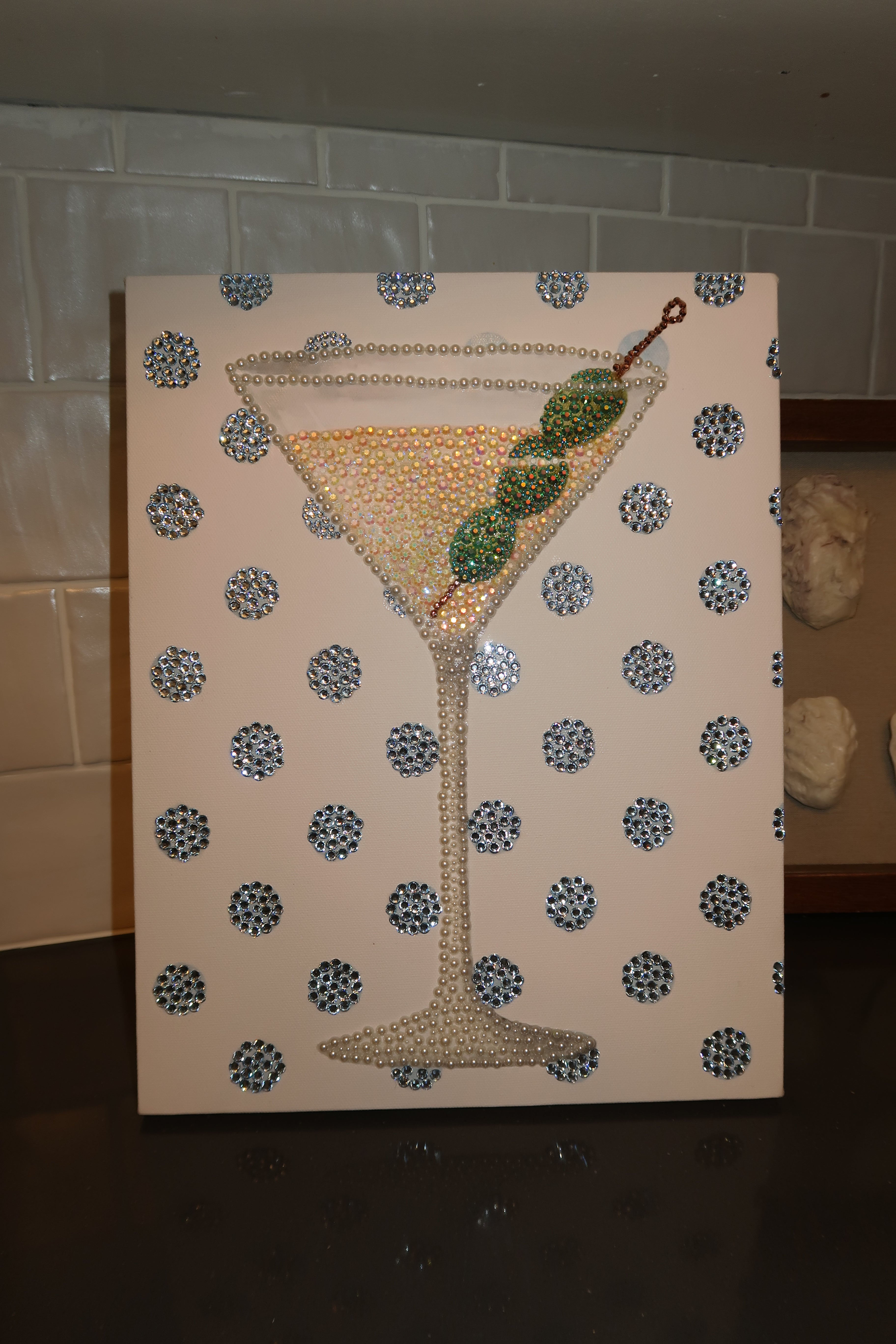 Polka dot martini kit