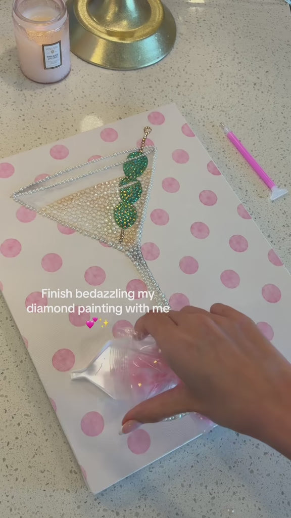 Pink polka dot martini kit